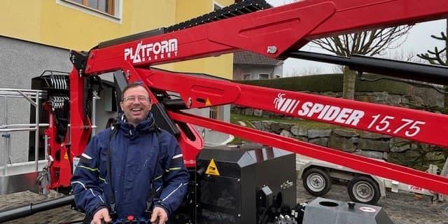 Effiziente Höhenzugangstechnik mit der Spider15.75 Raupenarbeitsbühne